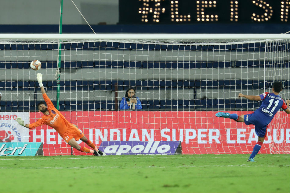 ISL: Dominant Bengaluru run over Odisha to claim top spot