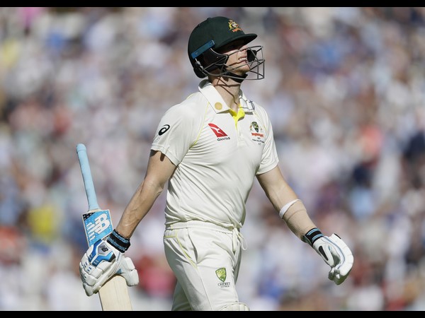 ಅರ್ಧ ಶತಕ ಬಾರಿಸಿದ ಸ್ಮಿತ್: