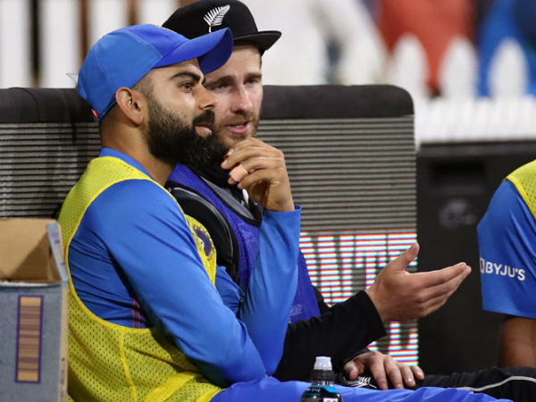 ಬೌಂಡರಿ ಲೈನ್‌ನಲ್ಲಿ ಕುಳಿತು ವಿರಾಟ್ ವಿಲಿಯಮ್ಸನ್ ಮಾತು: