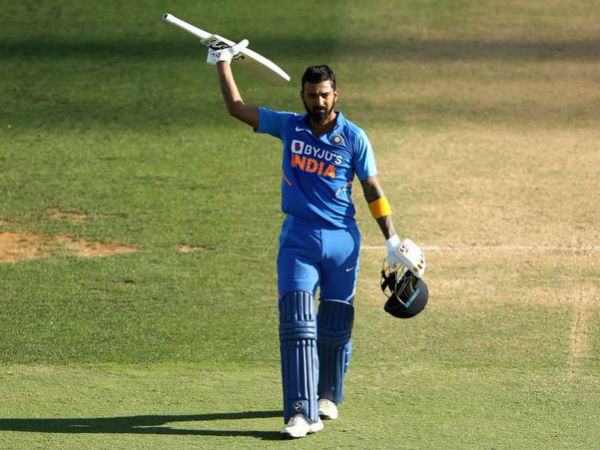 3 ಮಾದರಿಯಲ್ಲಿ ಶತಕ ಗಳಿಸಿದ ಹೆಗ್ಗಳಿಕೆ