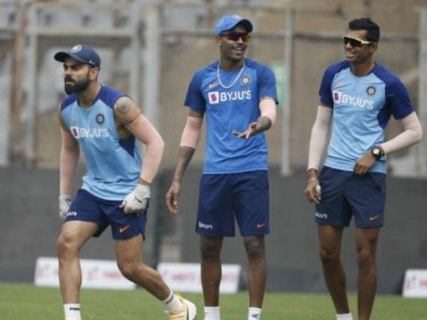 ಖಾಲಿ ಮೈದಾನಕ್ಕೆ ಕಾರಣ