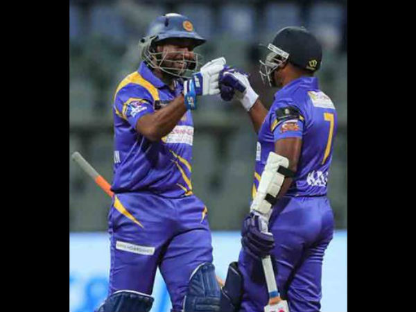 ಶ್ರೀಲಂಕಾ ಸಾಧಾರಣ ಬ್ಯಾಟಿಂಗ್