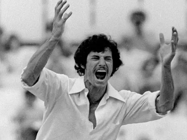 3. ರಿಚರ್ಡ್ ಹ್ಯಾಡ್ಲೀ