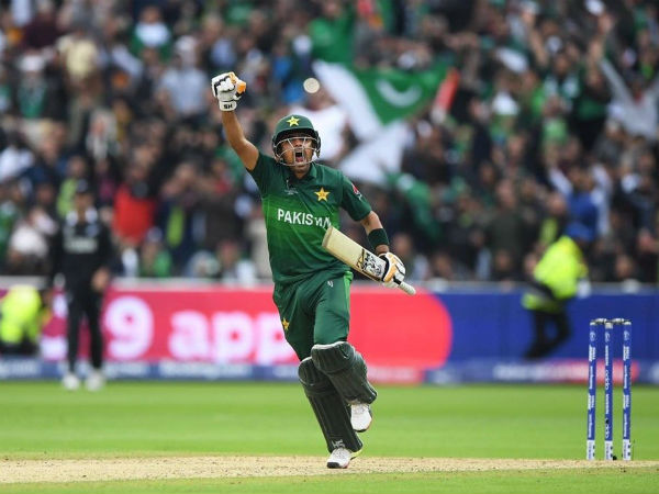 ಬಾಬರ್ ಉತ್ತರಕ್ಕೆ ಸಾನಿಯಾ ಮುನಿಸು