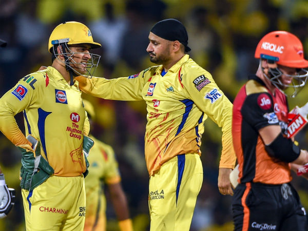 ಶರ್ಮಾ ಬಿಟ್ಟು ಧೋನಿ ಆಯ್ಕೆ ಮಾಡಿದ ಪಾಂಡ್ಯ ಶರ್ಮಾ ಬಿಟ್ಟು ಧೋನಿ ಆಯ್ಕೆ ಮಾಡಿದ ಪಾಂಡ್ಯ