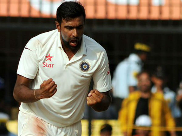 ಇಬ್ಬರು ಸ್ಪಿನ್ನರ್‌ಗಳು