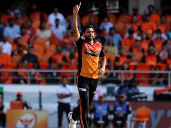 ಮೀರತ್‌ನಲ್ಲಿ ಕ್ರಿಕೆಟ್ ಅಕಾಡೆಮಿ