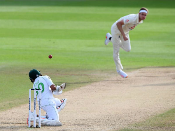 ಭಾರೀ ಹಿನ್ನಡೆಯಲ್ಲಿ ಪಾಕ್