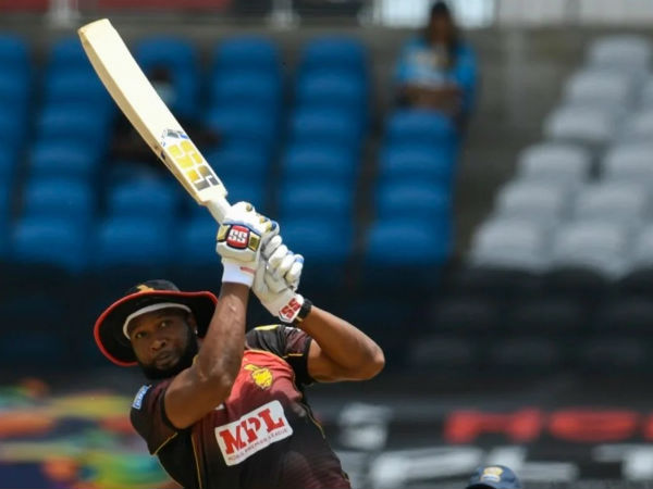 ಪಂದ್ಯದ ಗತಿ ಬದಲಾಯಿಸಿದ ಪೊಲಾರ್ಡ್