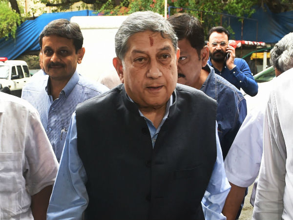 ಯಶಸ್ಸು ತಲೆಗೆ ಹತ್ತುತ್ತದೆ