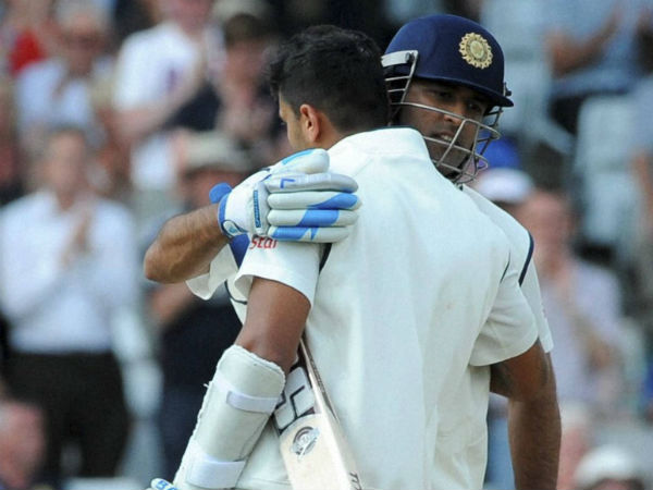 ಪಠಾಣ್ ಜೊತೆಗೂಡಿ ಧೋನಿ ಸಾಹಸ