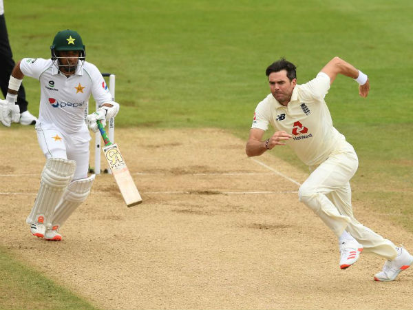 ಮೊದಲ ಇನ್ನಿಂಗ್ಸ್‌ನಲ್ಲಿ ಪಾಕ್‌ಗೆ ಕಂಟಕ