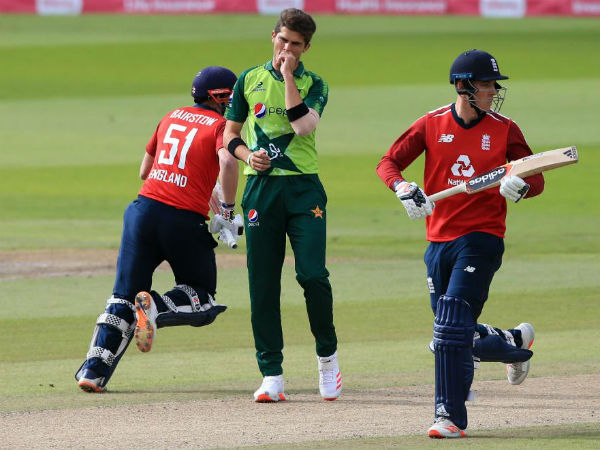 ಇಂಗ್ಲೆಂಡ್ ಭರ್ಜರಿ ಆರಂಭ