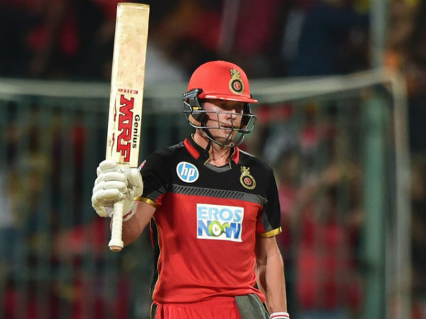 ಆರ್‌ಸಿಬಿ ವಿಕೆಟ್ ಕೀಪಿಂಗ್ ಹೊಣೆ ಹೊತ್ತಿದ್ದರು ಎಬಿಡಿ