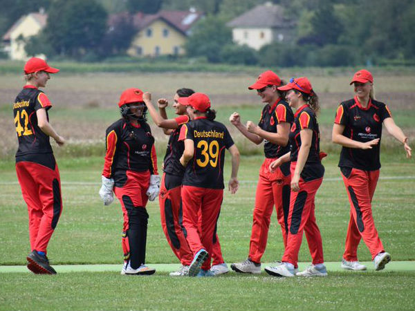 ಫಲಿತಾಂಶ, ಸ್ಕೋರ್‌ಕಾರ್ಡ್