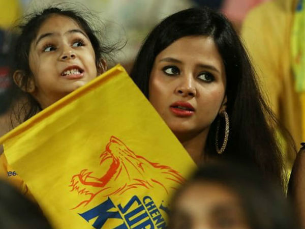 ಸಾಕ್ಷಿ ಧೋನಿ ಟ್ವೀಟ್ ಡಿಲೀಟ್ ಸಾಕ್ಷಿ ಧೋನಿ ಟ್ವೀಟ್ ಡಿಲೀಟ್