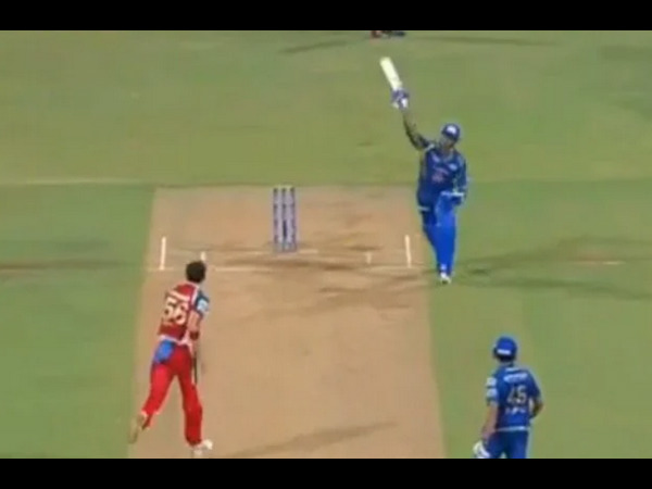 ಮಿಚೆಲ್ ಸ್ಟಾರ್ಕ್ ಮತ್ತು ಕಿರಾನ್ ಪೊಲಾರ್ಡ್‌