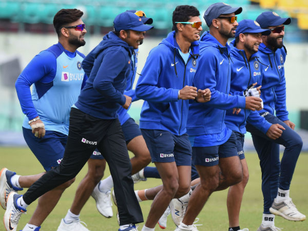 ಜನವರಿ- ಮಾರ್ಚ್, ಇಂಗ್ಲೆಂಡ್ ವಿರುದ್ಧ ಸರಣಿ