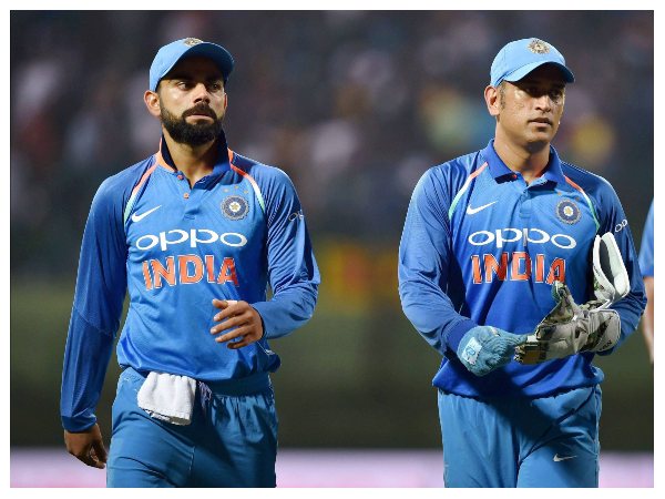 ವಿರಾಟ್ ಮತ್ತು ಧೋನಿ ಇಬ್ಬರೂ ವಿರುದ್ಧ ಸ್ವಭಾವದವರು