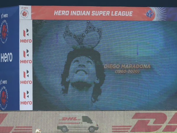 ಮಡಿದ ಮರಡೋನಾಗೆ ಸಂತಾಪ ಮಡಿದ ಮರಡೋನಾಗೆ ಸಂತಾಪ