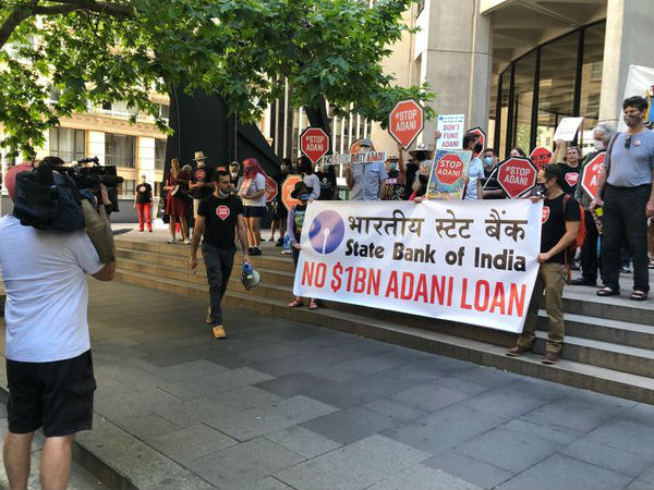 ಕಲ್ಲಿದ್ದಲು ಗಣಿ ವಿರುದ್ಧ ಪ್ರತಿಭಟನೆ