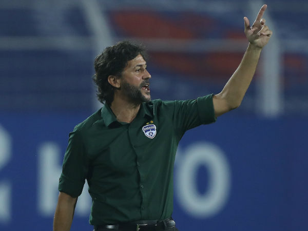 ಕೊಯ್ಲ್ ಧನಾತ್ಮಕವಾಗಿದ್ದಾರೆ