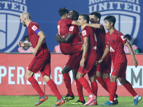 ಅಂಥೊನಿ ಪಿಲ್ಕಿಂಗ್ಟನ್ ಅವಲಂಬಿಸಿದೆ