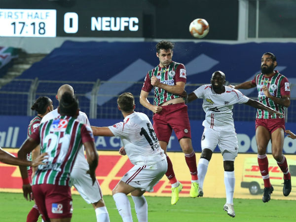 ಗೋಲ್‌ಕೀಪಿಂಗ್‌ನಲ್ಲಿ ಅರಿಂದಂ ಭಟ್ಟಾಚಾರ್ಯ ಮಿಂಚು