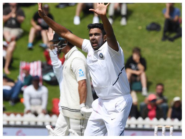 ಯಾರು ಆ ಬೌಲರ್?