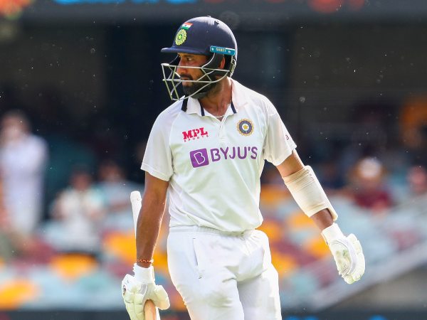 ಅರ್ಧ ಮೀಸೆ ಬೋಳಿಸುತ್ತೇನೆ