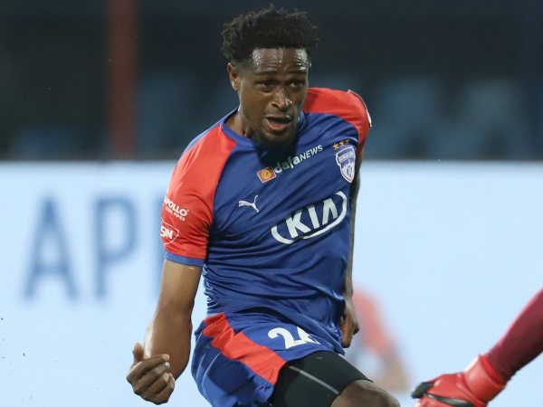 ದಕ್ಷಿಣದ ಬಲಿಷ್ಠರ ಕದನ