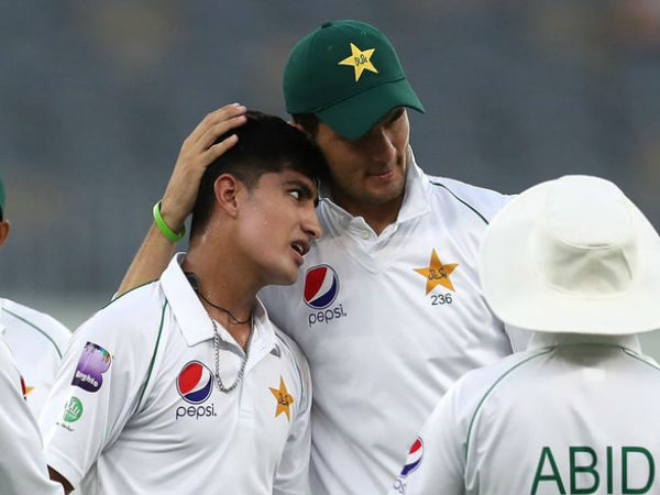 ಆಟಗಾರರ ವಯಸ್ಸಿನಲ್ಲಿ ಮೋಸ