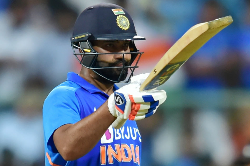 Fans Come Out and support Rohit sharma After Cricketer Gets Controversy of beef confume Fans Come Out and support Rohit sharma After Cricketer Gets Controversy of beef confume