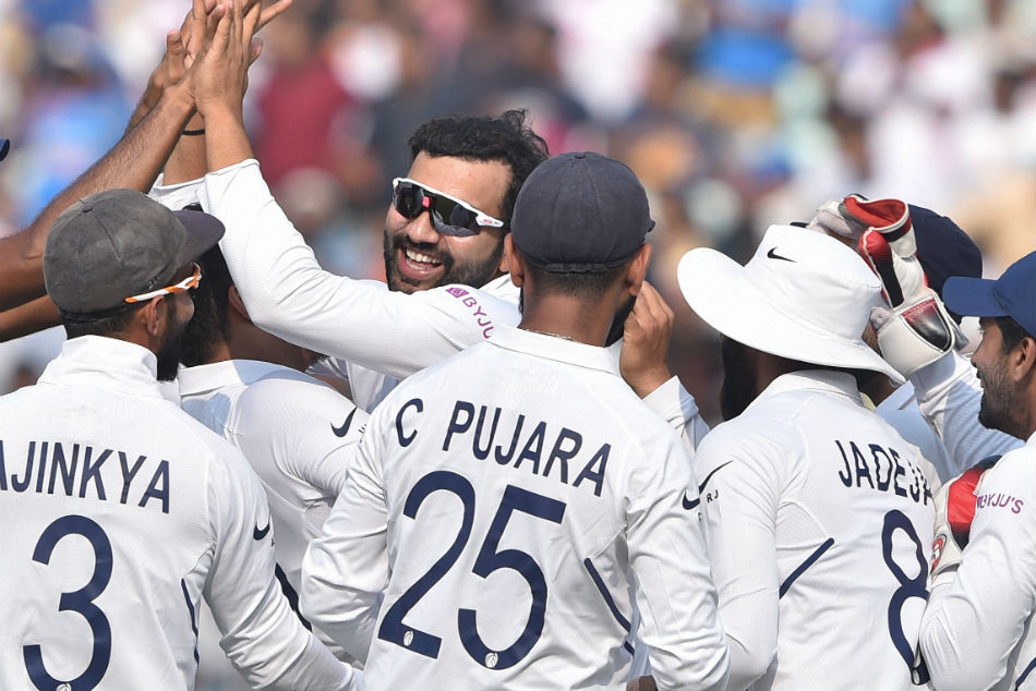 Rohit Sharma returns to the nets ahead of Sydney Test Rohit Sharma returns to the nets ahead of Sydney Test