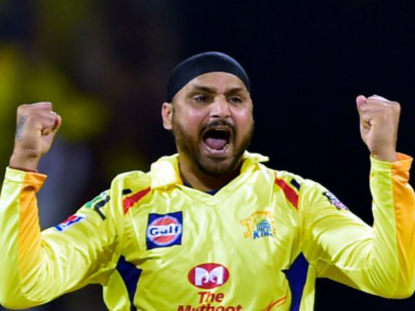 ಭಜ್ಜಿ, ಮ್ಯಾಕ್ಸ್‌ವೆಲ್, ಸ್ಮಿತ್‌ಗೆ ಭರ್ಜರಿ ಬೆಲೆ