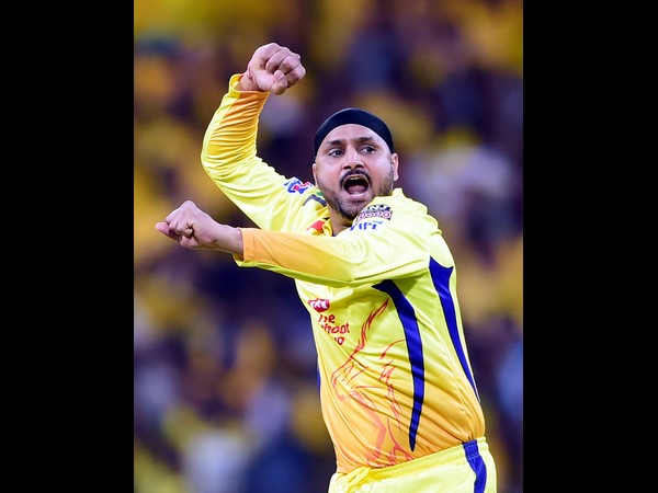 2. ಹರ್ಭಜನ್ ಸಿಂಗ್ 