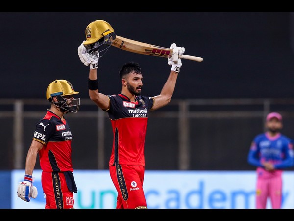 6. ಅತ್ಯುತ್ತಮ ಬ್ಯಾಟ್ಸ್‌ಮನ್‌ 