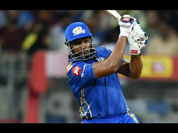 ಪಟ್ಟಿಯಲ್ಲಿ ಪೊಲಾರ್ಡ್, ಯೂಸುಫ್