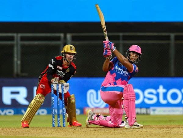 4. ಶಿವಮ್ ದುಬೆ : ರಾಜಸ್ಥಾನ್ ರಾಯಲ್ಸ್ ( 4.4 ಕೋಟಿ )