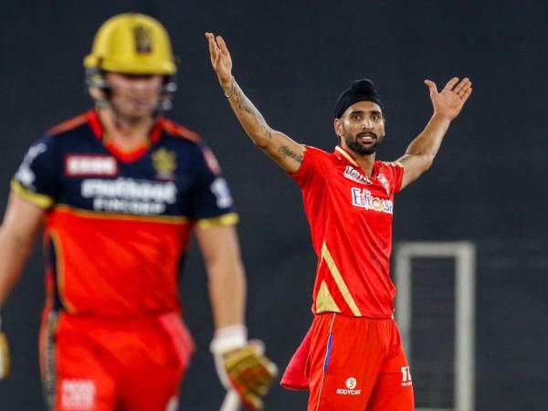 ಬ್ರಾರ್ ಮಾರಕ ಬೌಲಿಂಗ್