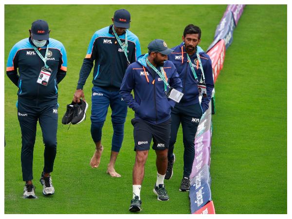 ಕೊನೆಯ ಕ್ಷಣದ ಬದಲಾವಣೆ ಬಯಸಿದ ಗವಾಸ್ಕರ್