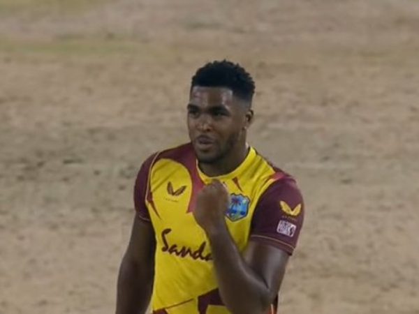 ಒಬೆಡ್ ಮೆಕಾಯ್ ಪಂದ್ಯಶ್ರೇಷ್ಠ