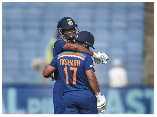 ಕೆಳ ಮಧ್ಯಮ ಕ್ರಮಾಂಕ ಕೆಳ ಮಧ್ಯಮ ಕ್ರಮಾಂಕ