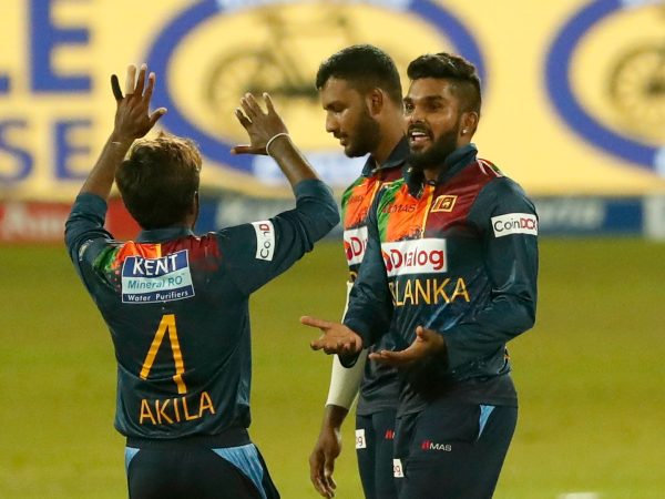 ವನಿಂದು ಹಸರಂಗ ಮಾರಕ ಬೌಲಿಂಗ್