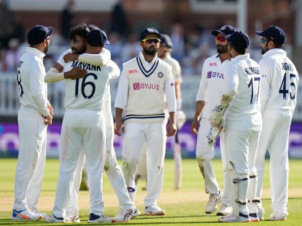 ಮುಂದಿನ ಟೆಸ್ಟ್ ಪಂದ್ಯಗಳಲ್ಲಿ ಪೃಥ್ವಿ ಶಾ ಮತ್ತು ಸೂರ್ಯಕುಮಾರ್ ಯಾದವ್ ಸ್ಥಾನ ಪಡೆದುಕೊಳ್ಳುವ ಸಾಧ್ಯತೆ