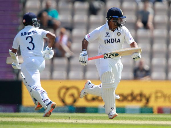 ಎರಡೂ ಇನ್ನಿಂಗ್ಸ್‌ಗಳಲ್ಲಿ ಭಾರತದ ಸ್ಕೋರ್‌ 