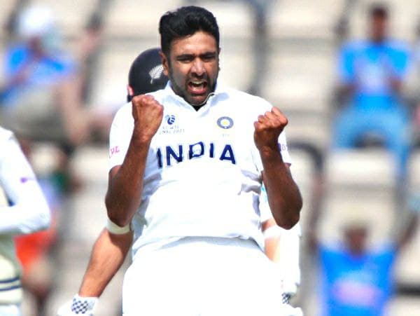 ಬುದ್ಧಿವಂತಿಕೆಯಿಂದ ವಿಕೆಟ್ ಪಡೆಯಬಲ್ಲ ಬೌಲರ್ ಅಶ್ವಿನ್ 