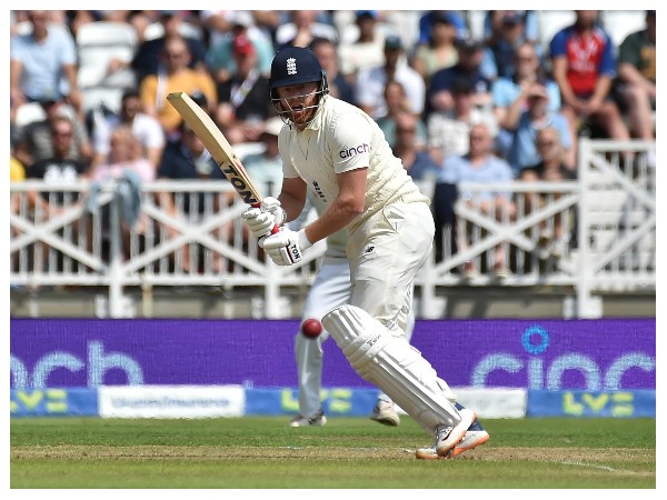 ಮೊದಲ ಇನ್ನಿಂಗ್ಸ್‌ನಲ್ಲಿ ಮುನ್ನಡೆ