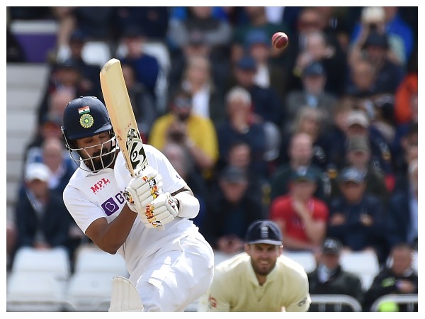 ಮಂಜ್ರೇಕರ್ ದ್ವಂದ್ವ ಹೇಳಿಕೆ