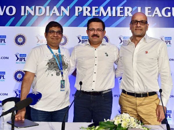 ಹೊಸ ತಂಡಗಳ ಮೂಲಬೆಲೆ 2000 ಕೋಟಿ! ಹೊಸ ತಂಡಗಳ ಮೂಲಬೆಲೆ 2000 ಕೋಟಿ!